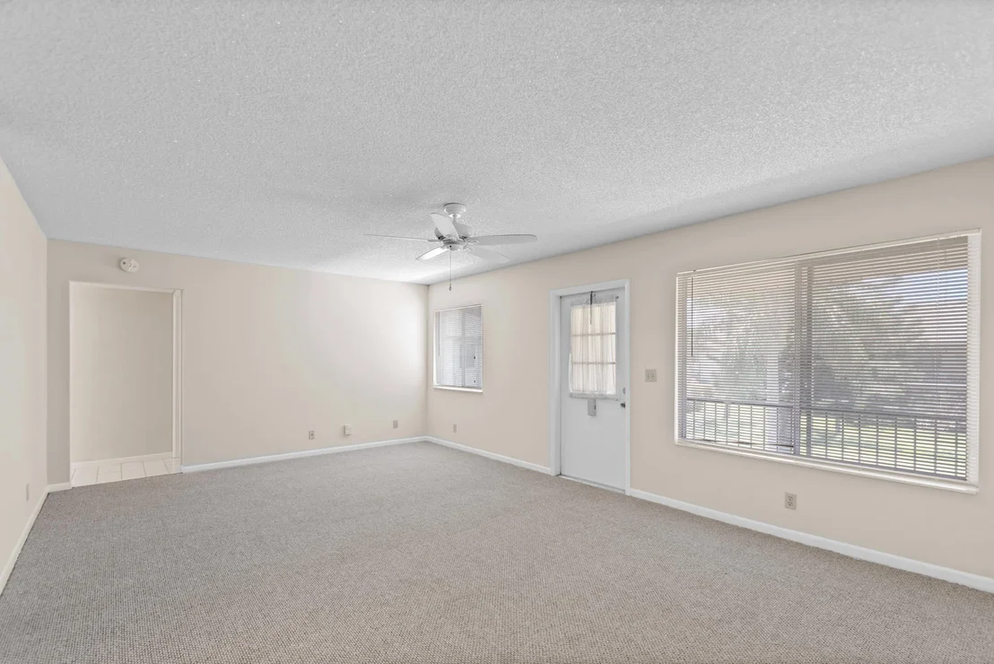 Photo of Unit B2 at 302 Knotty Pine Circle