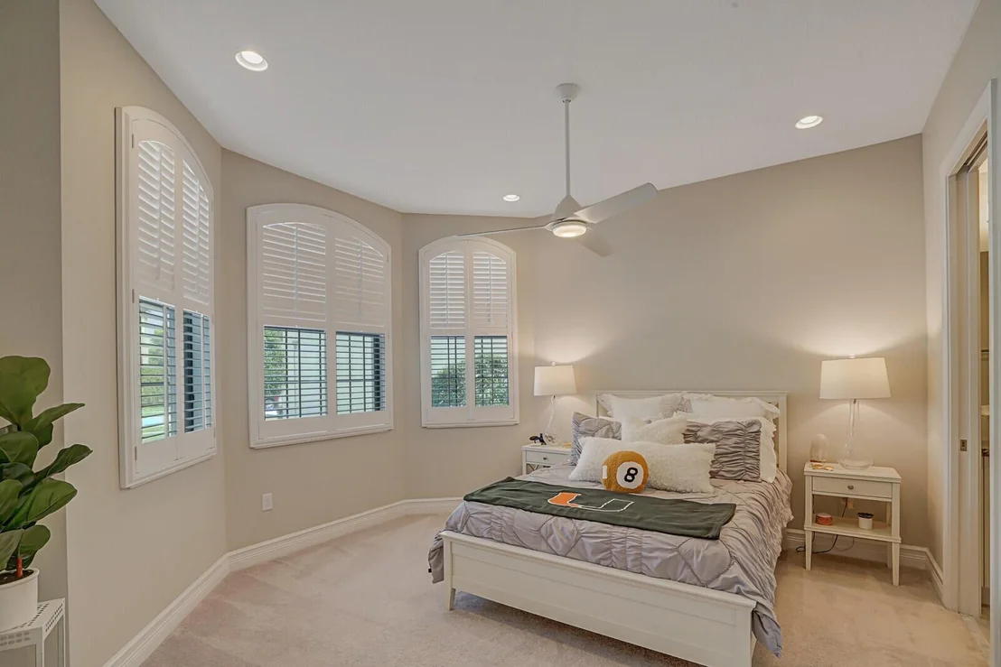 Photo of 9782 Bozzano Drive