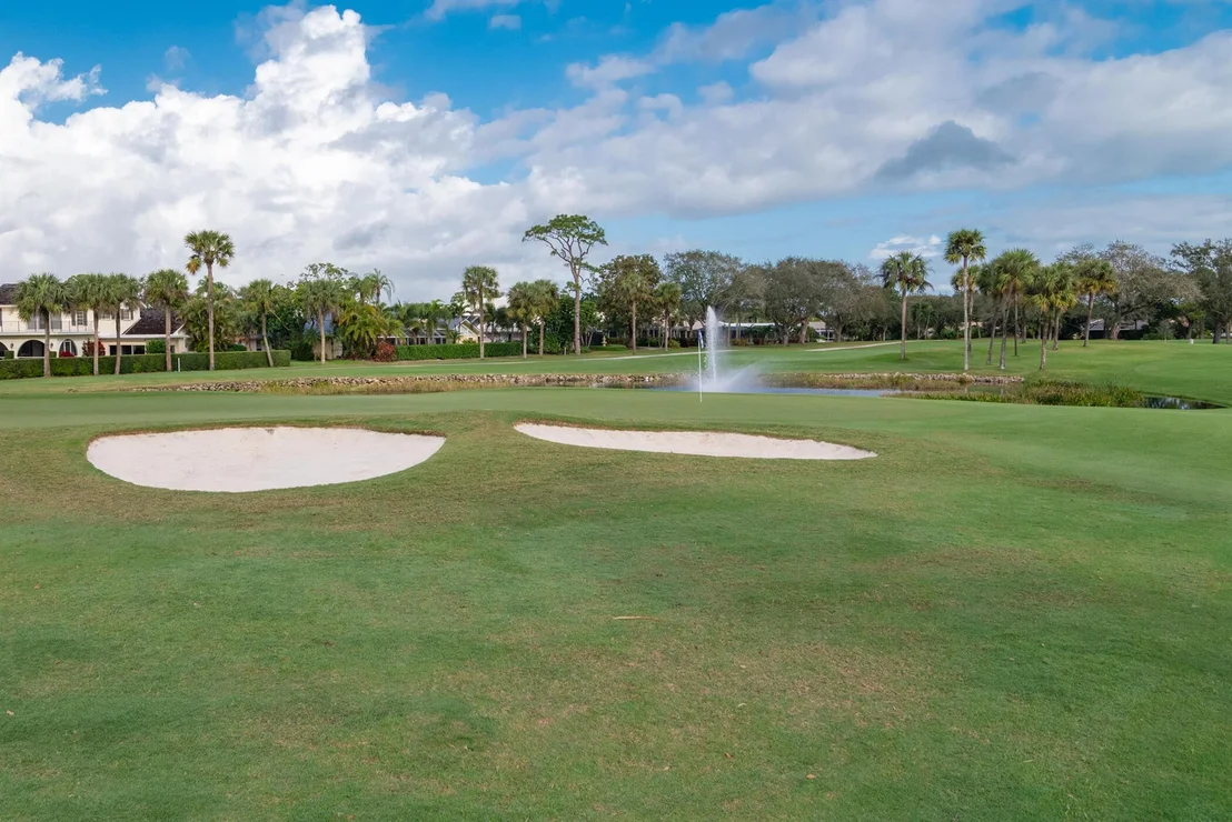 Photo of 3784 SE Fairway E
