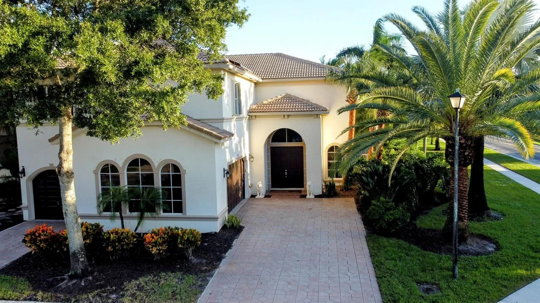 Photo of 1237 Canyon Way