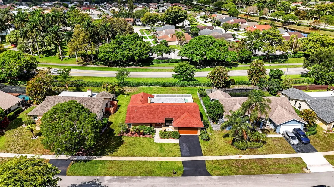 Photo of 20876 Sugarloaf Lane
