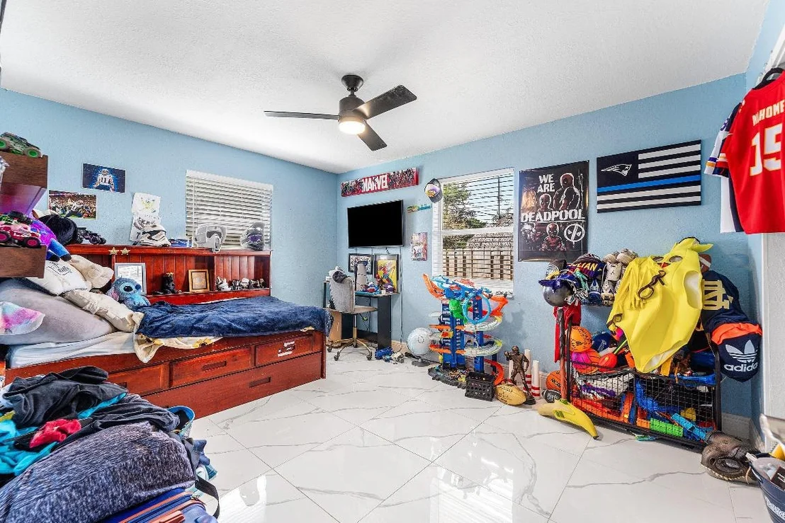 Photo of 7536 Cocoanut Drive