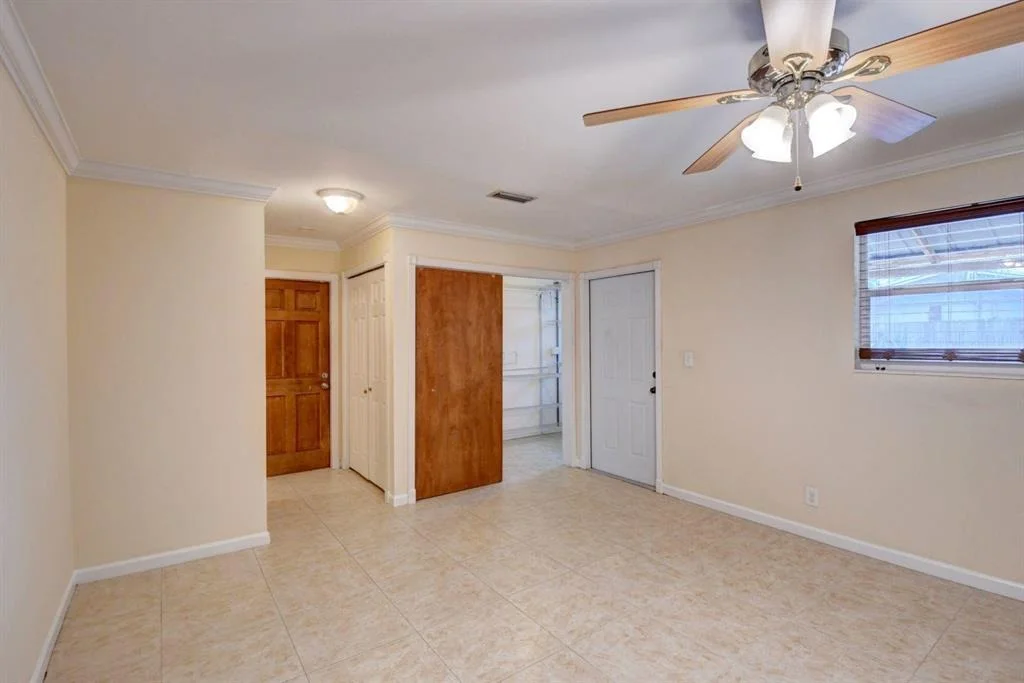 Photo of 15385 Monroe Road