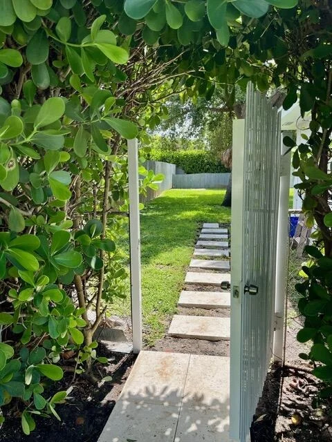 Photo of 7926 Pine Tree Lane