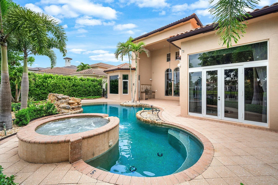 Photo of 9588 Bridgebrook Drive