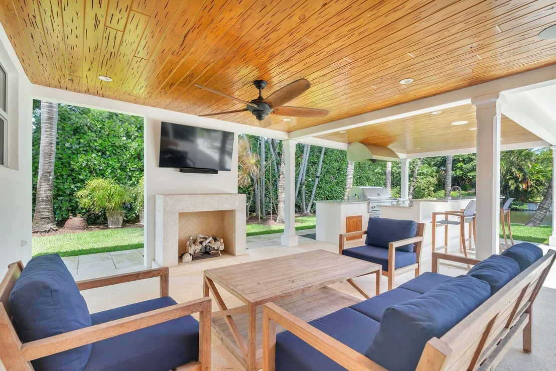 Photo of 7226 Pine Tree Lane