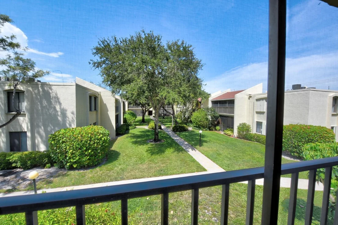 Photo of Unit F5 at 150 Pineview F5 Road