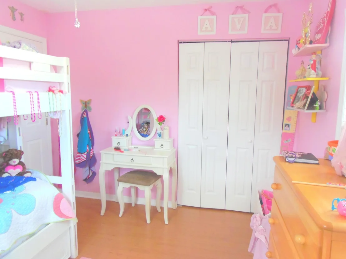 Photo of 16261 Mellen Lane