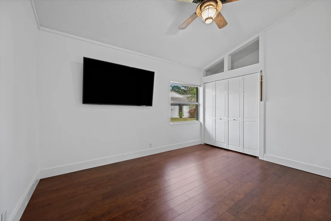 Photo of 135 Saint Davids Way