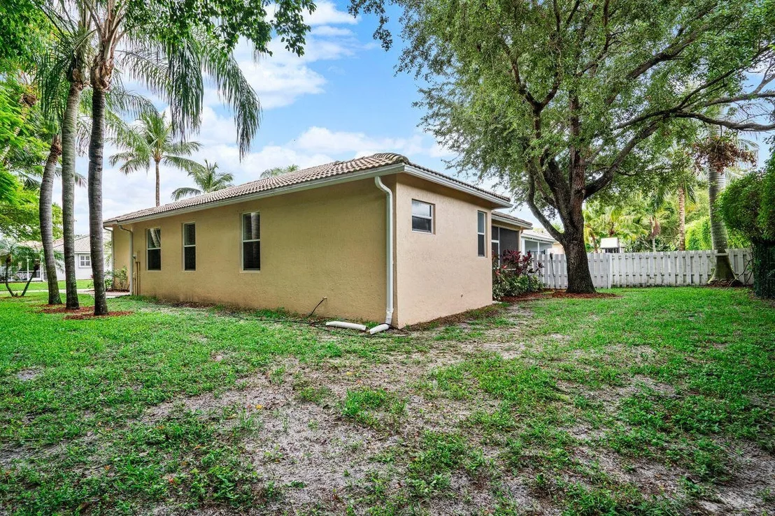 Photo of 6337 Jackson Lane