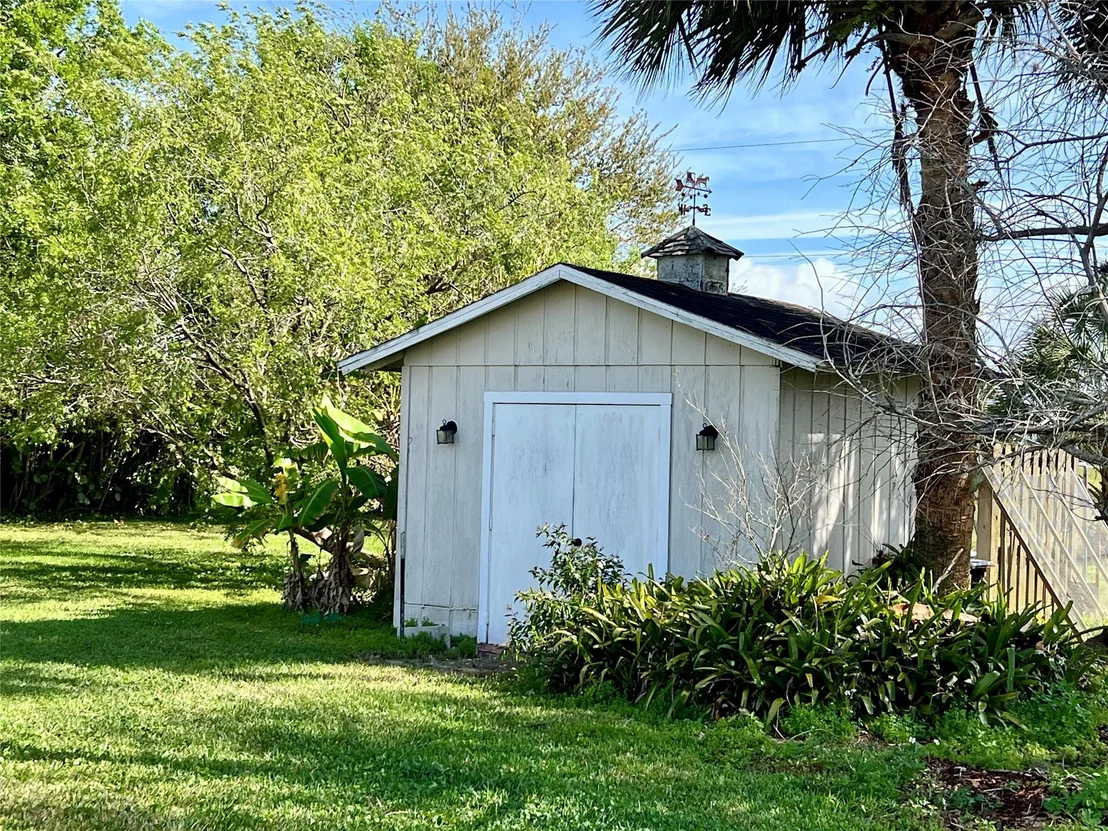 Photo of 352 SW 85th Avenue