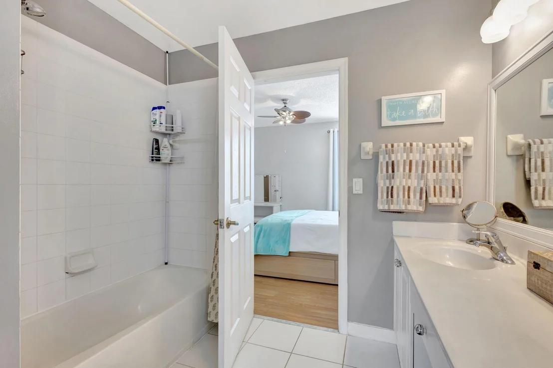 Photo of 3194 Turtle Cove