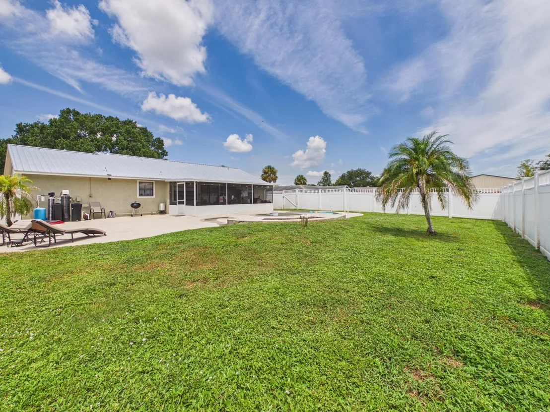Photo of 1150 SW 85TH Way