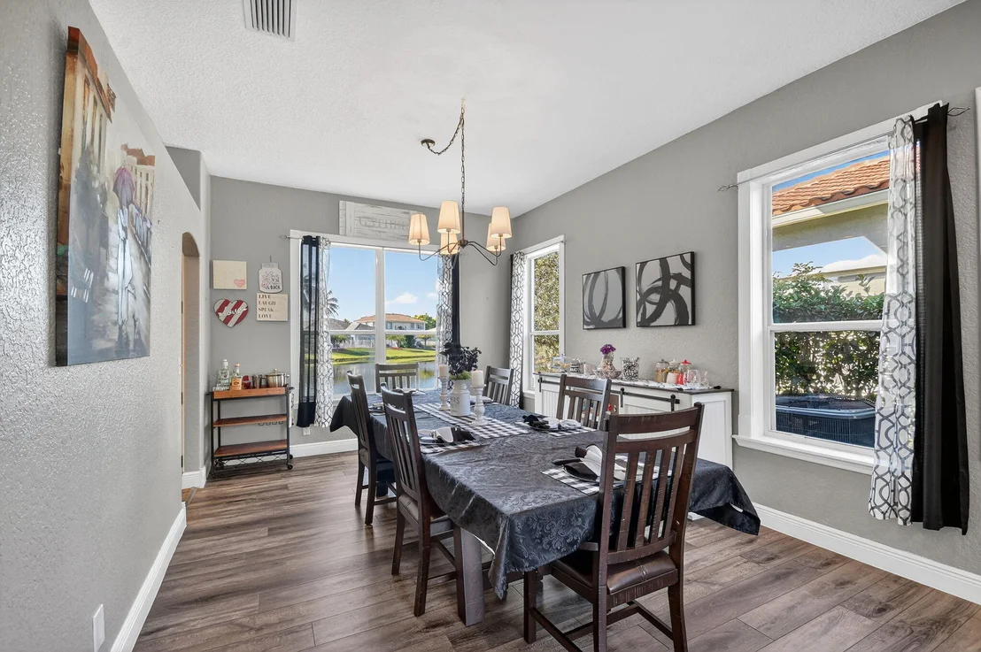 Photo of 5947 Bay Hill Circle