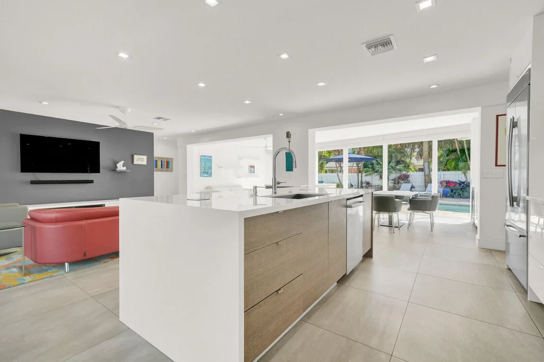 Photo of 1199 Dolphin Road