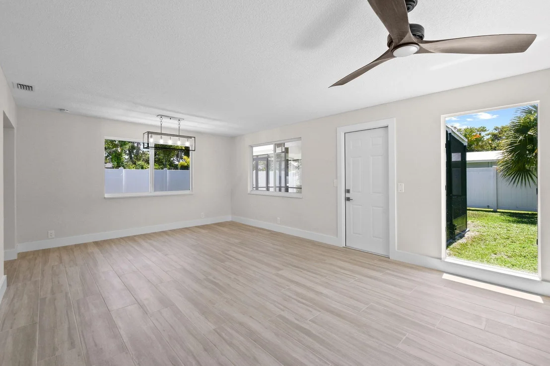 Photo of 1522 Lance Road