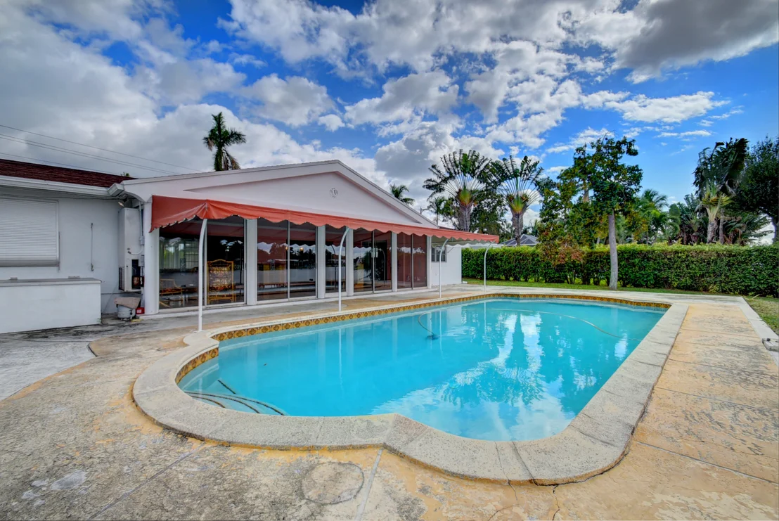 Photo of 7071 Pine Tree Lane