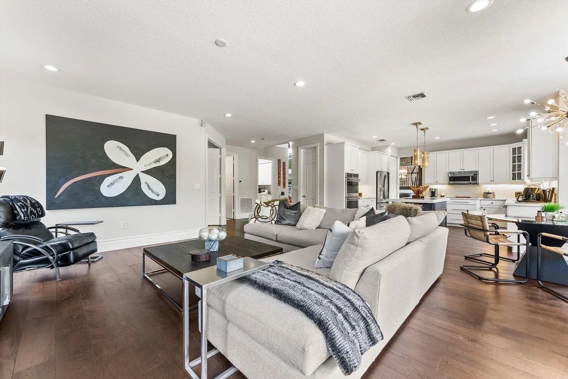 Photo of 19335 Skyridge Circle