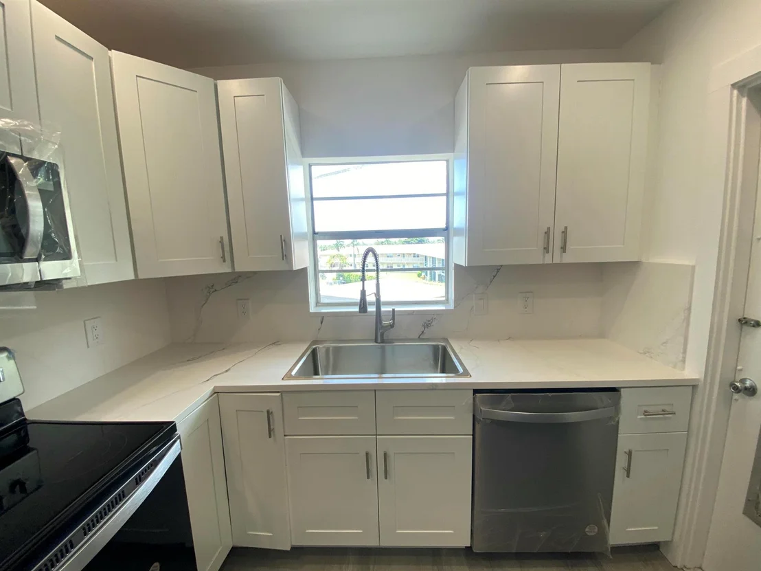 Photo of Unit 306 at 600 Pine Drive