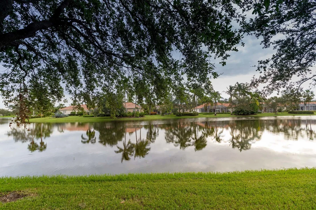 Photo of 7646 Red River Road