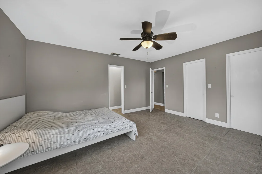 Photo of 2750 SE 3rd Street