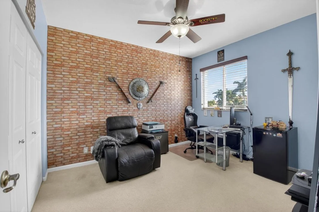 Photo of 4325 Key Lime Boulevard