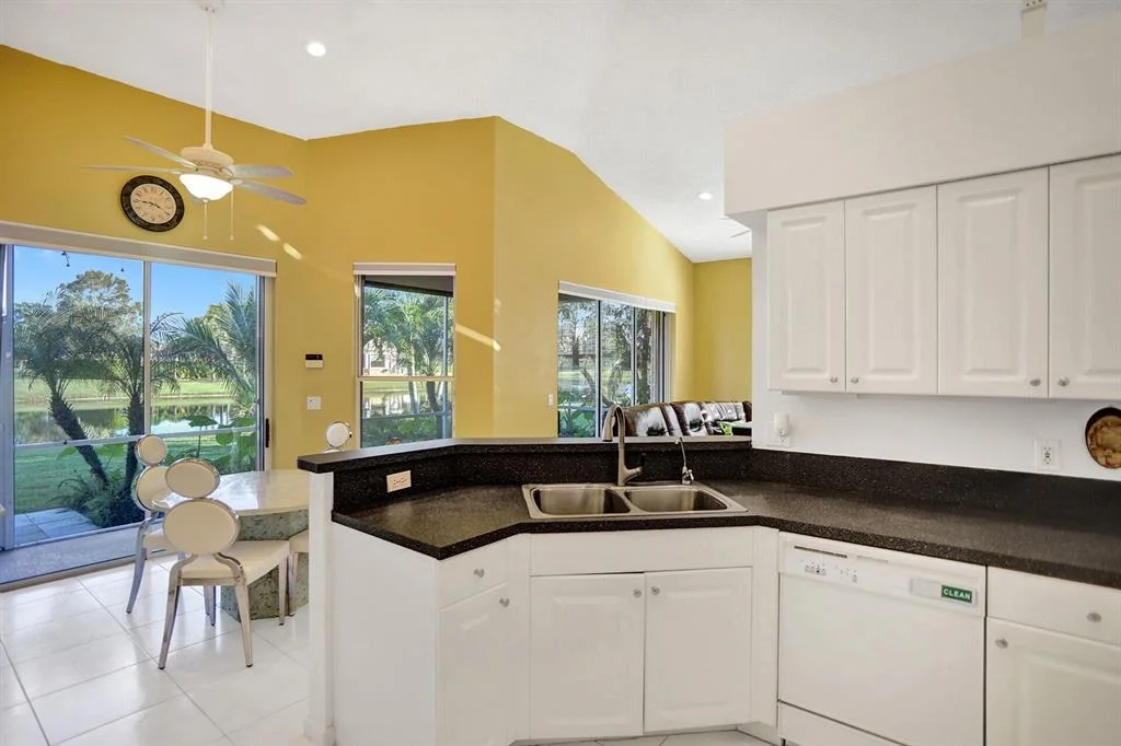 Photo of 6867 Cairnwell Drive