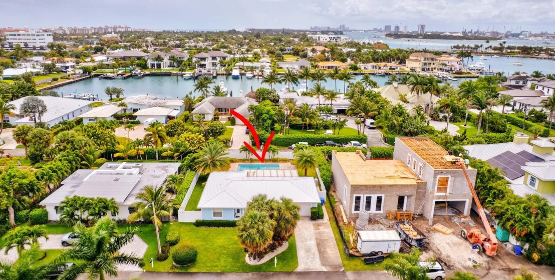 Photo of 1131 Surf Road