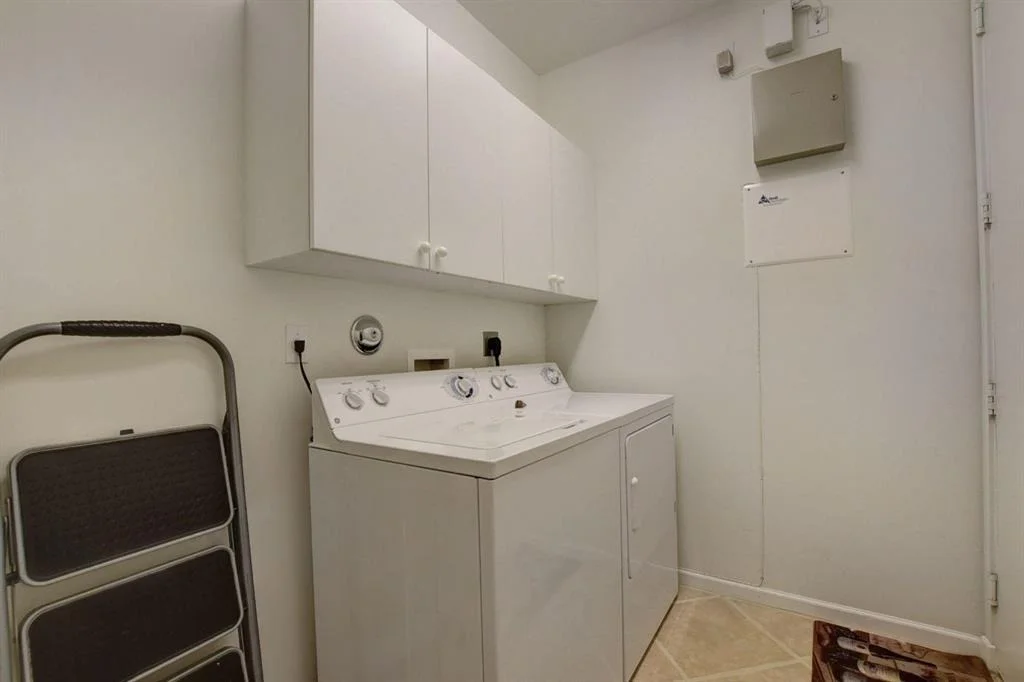 Photo of 7892 Charlemont Point
