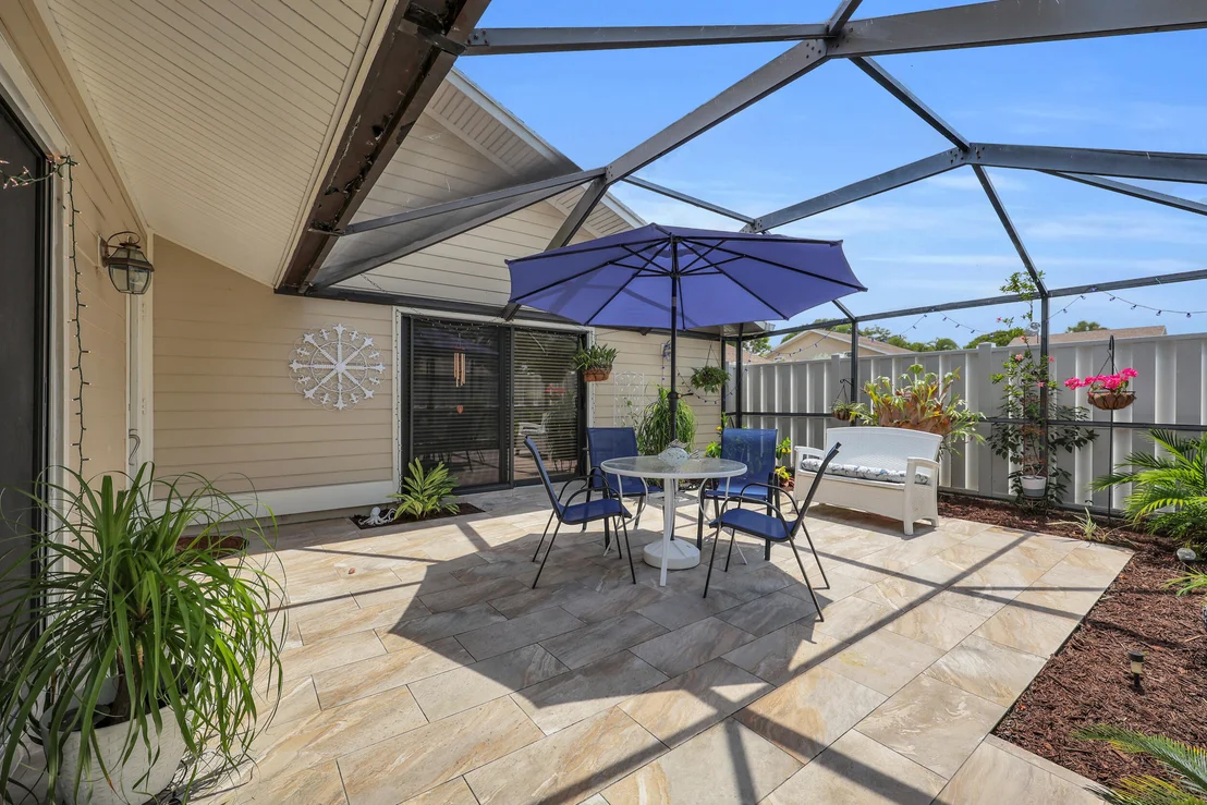 Photo of 802 Summerwinds Lane