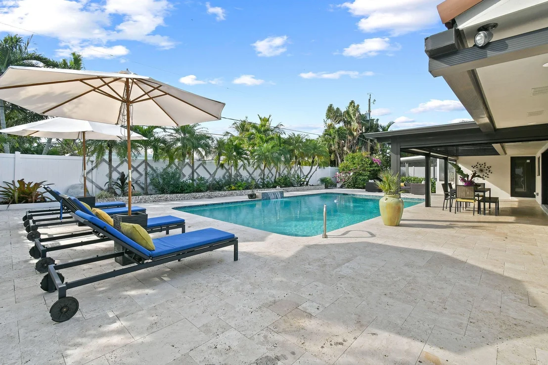 Photo of 1191 Dolphin Road
