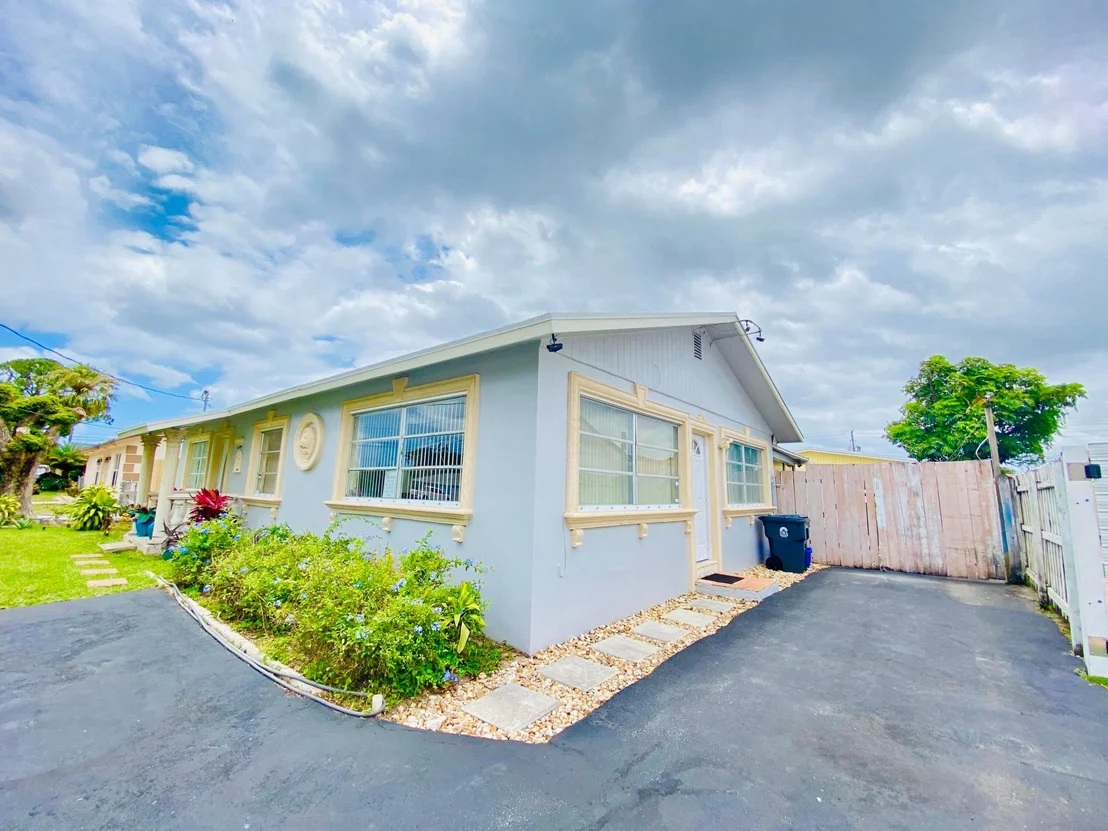 Photo of 4380 Marilyn Drive