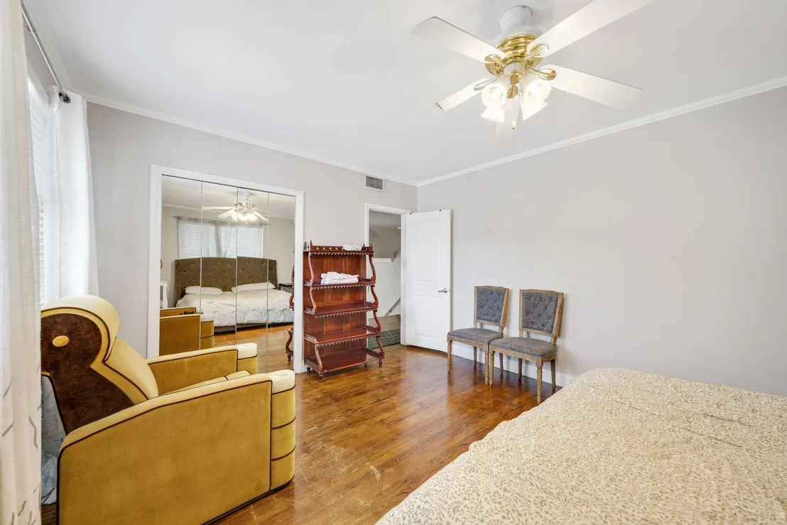 Photo of 442 SE 17th Terrace