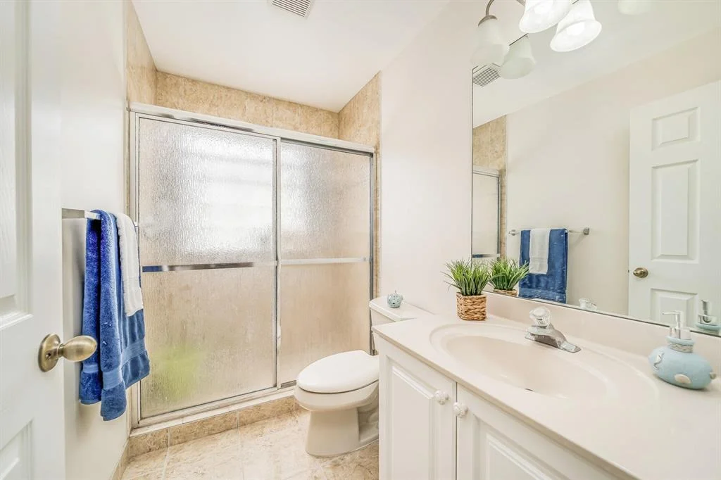 Photo of 3909 Crescent Creek Drive