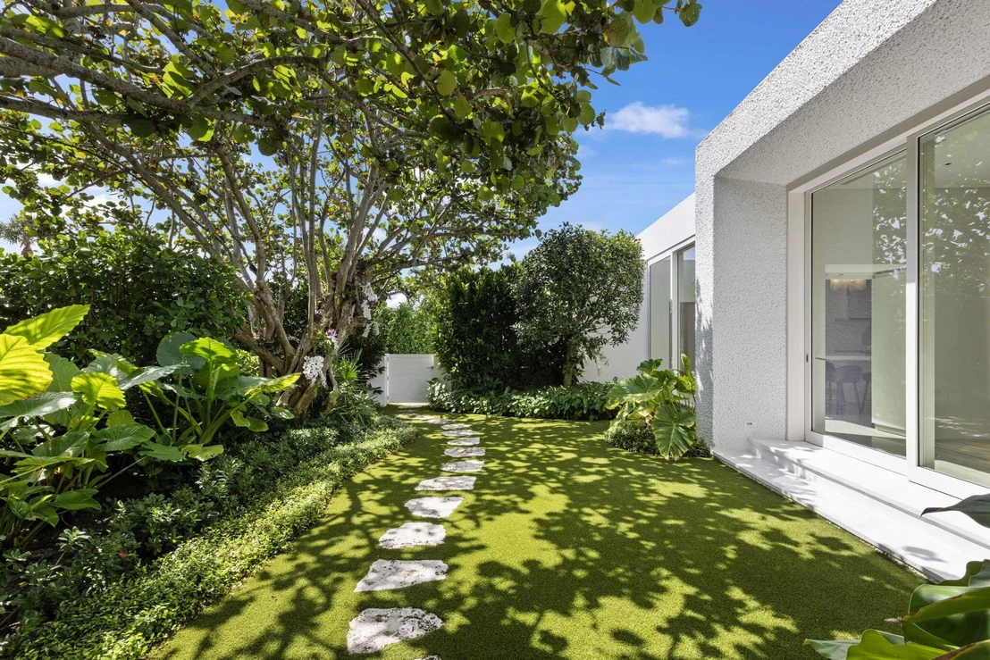 Photo of 200 Tradewind Drive