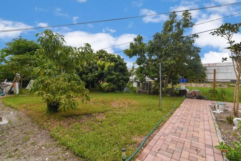 Photo of 2880 Dolphin Circle