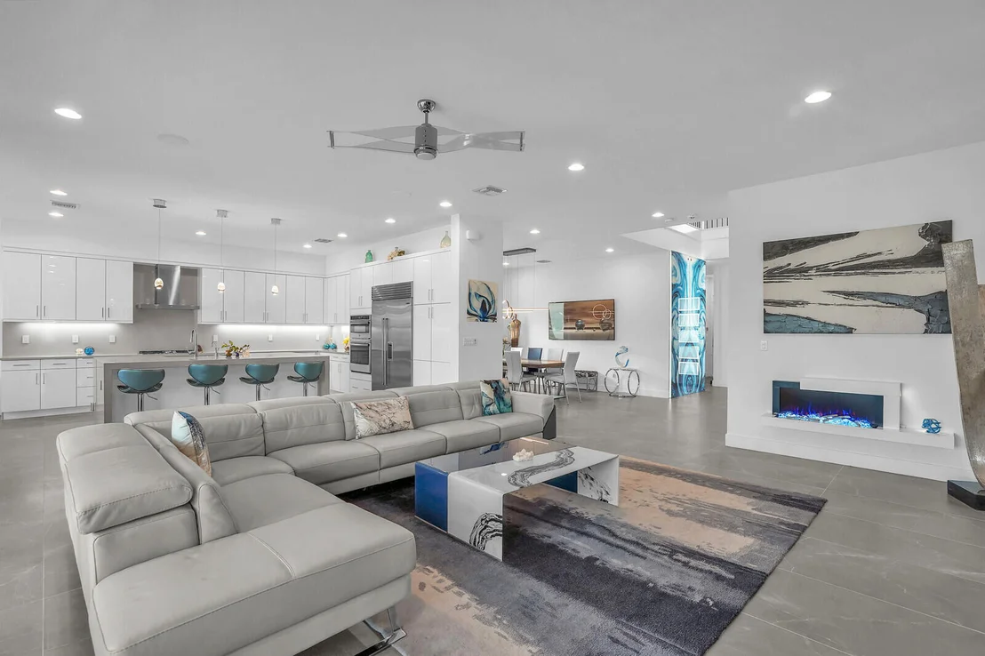 Photo of 8611 Dearborn River Way