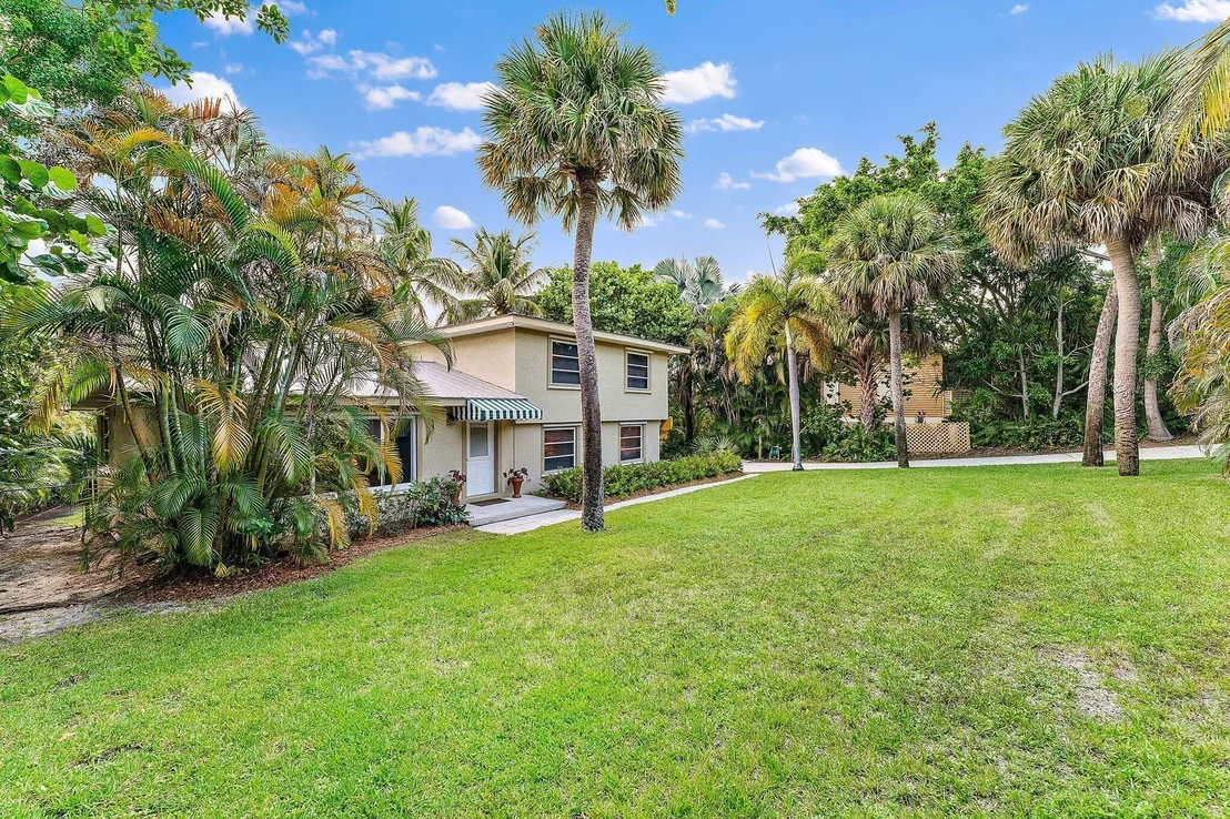 Photo of 4166 NE Sunset Drive