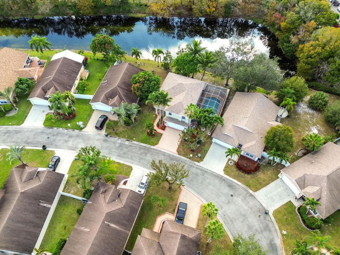 Photo of 1718 Sawgrass Circle