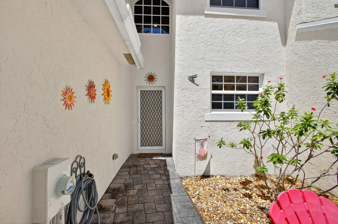 Photo of Unit 7 at 479 Tequesta Drive