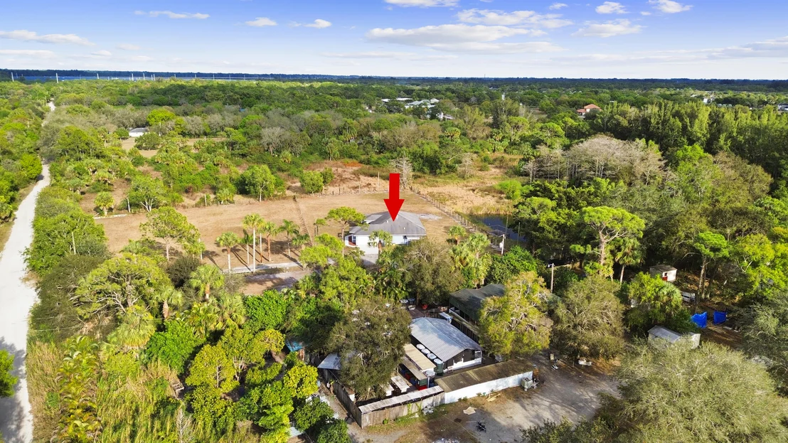 Photo of 4584 Windmill Road