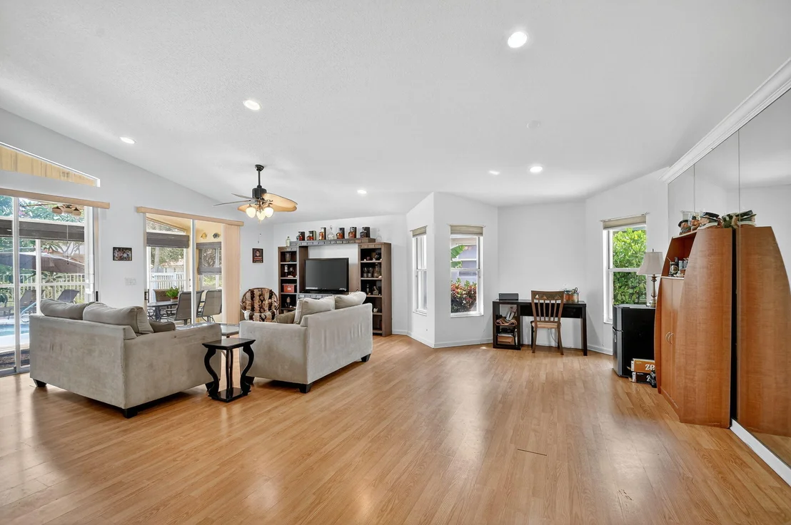 Photo of 2804 Waters Edge Circle