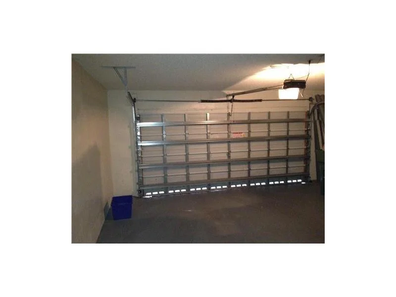 Photo of 1169 Alexander Bend