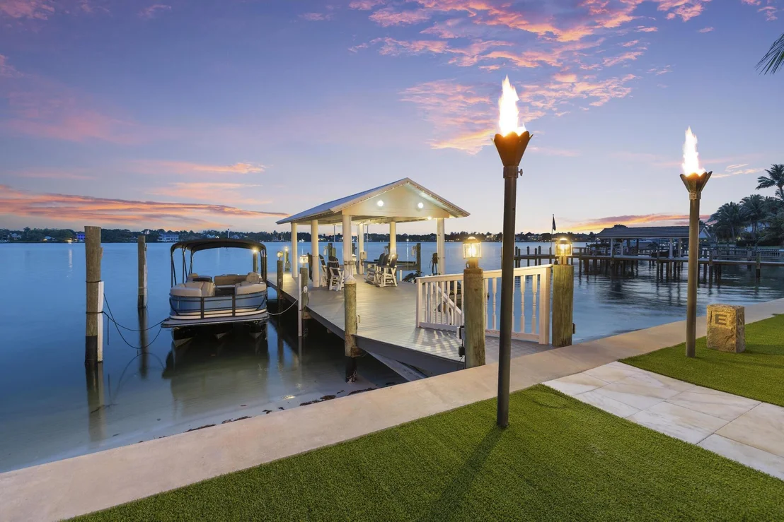 Photo of 103 River Drive