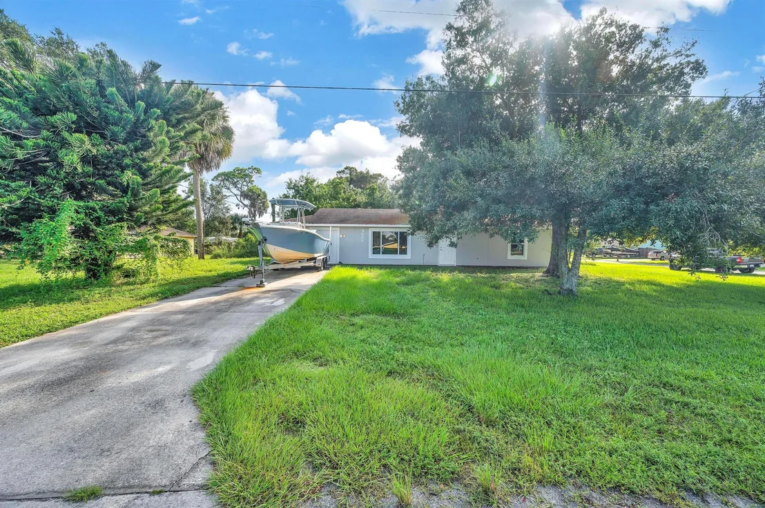 Photo of 5000 Fort Pierce Boulevard