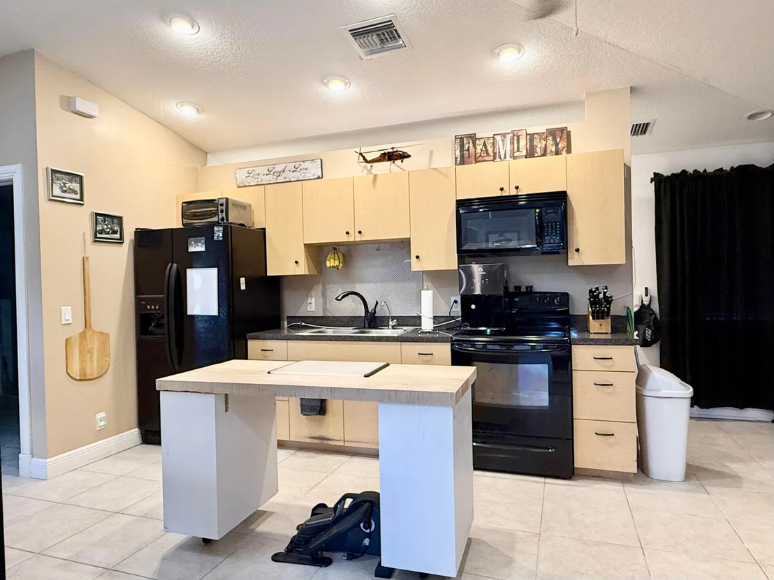 Photo of 16283 Alexander Run
