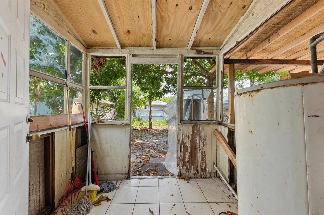Photo of 427 El Prado