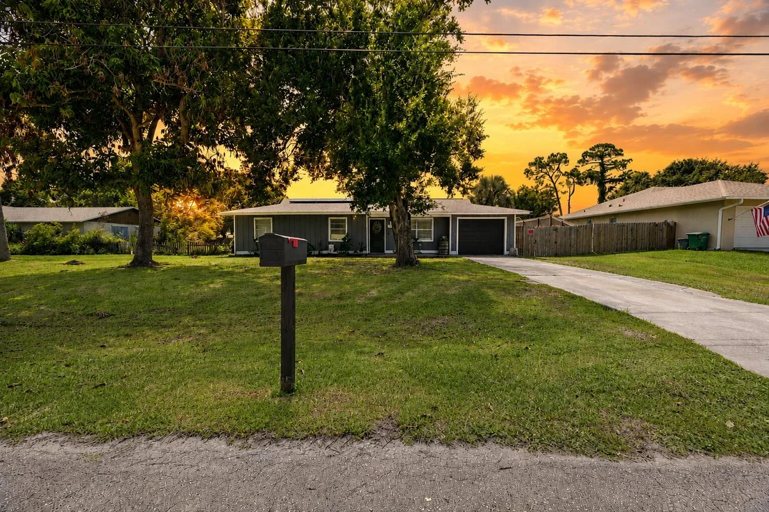 Photo of 4703 Myrtle Drive
