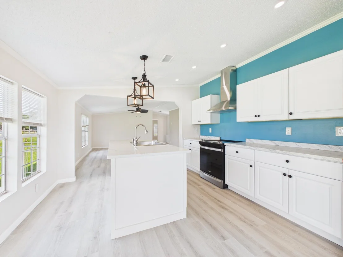 Photo of 17090 NW 38th Avenue