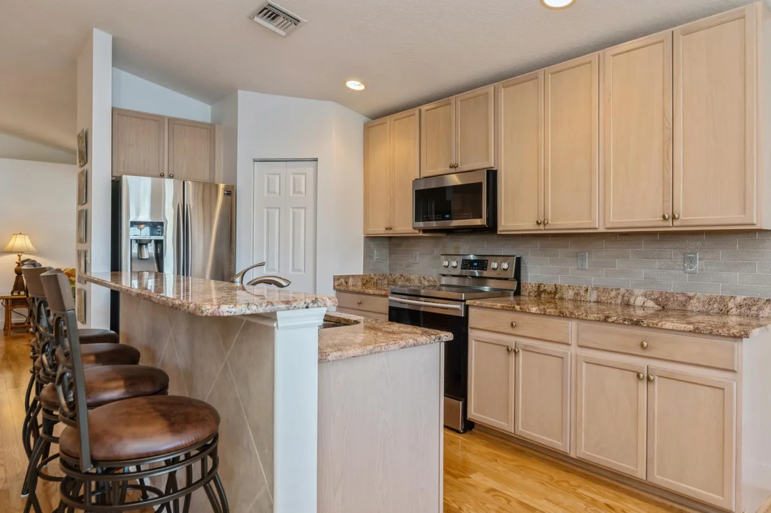 Photo of 12040 Roma Road